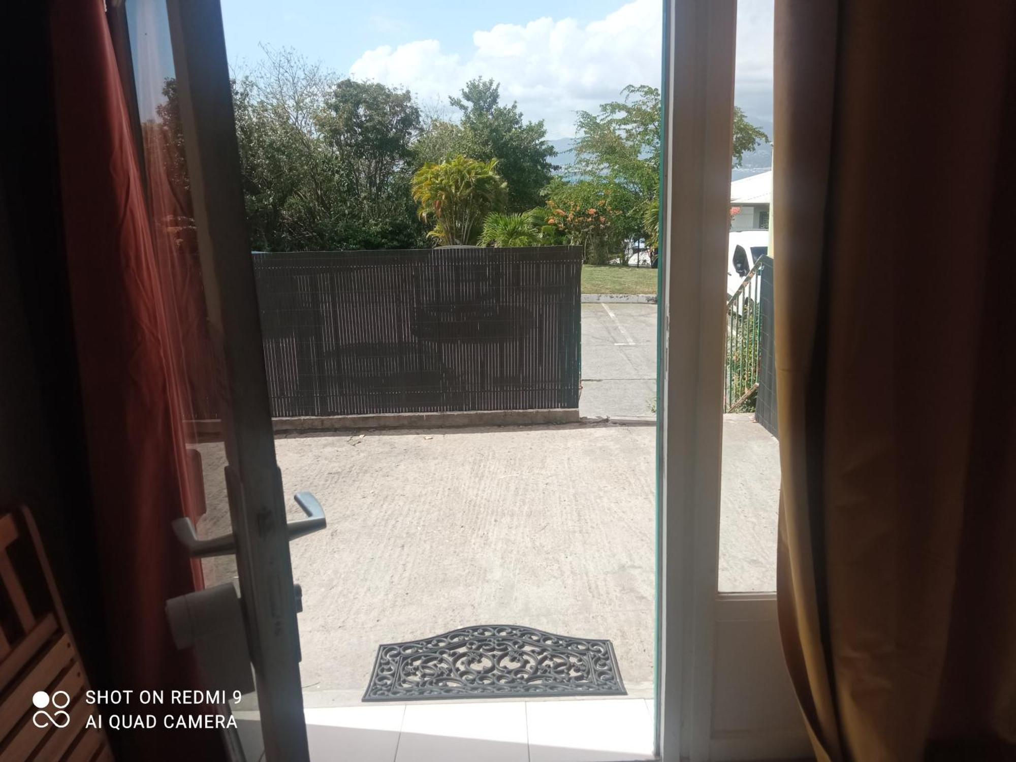 Apt 107 - Résidence touristique à l'anse Mitan accessible aux personnes à mobilité reduite Les Trois-Ilets Exterior foto